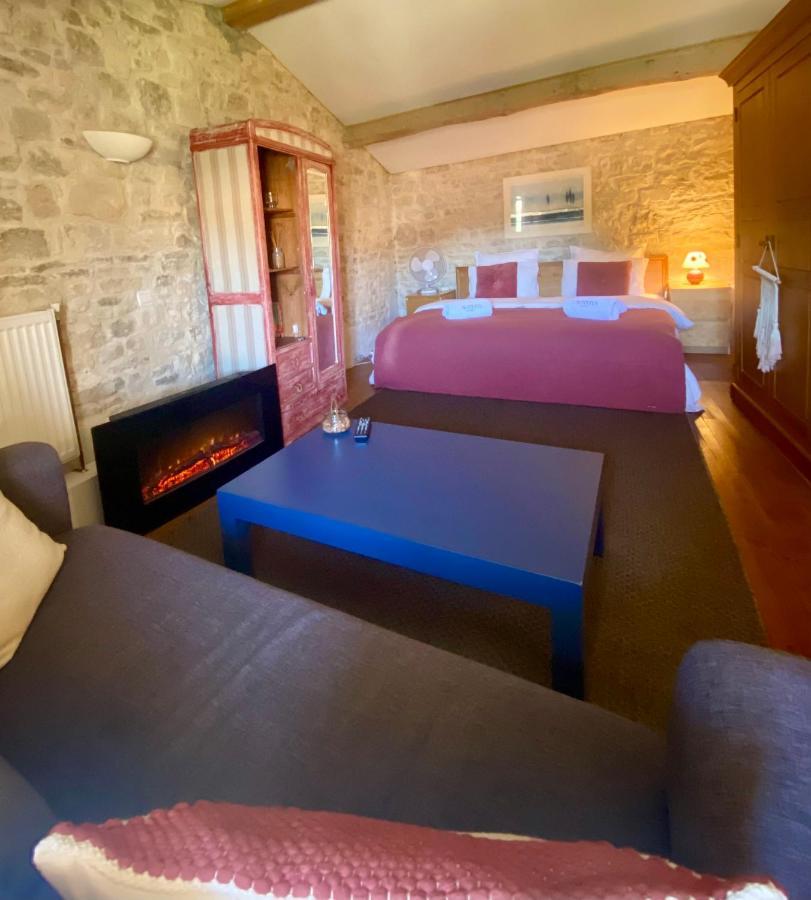 La Barauderie , Chambre Individuelle Mazeray Экстерьер фото